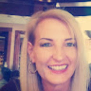 Meet your Posher, Suzie